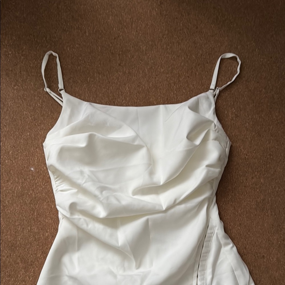 Elegant Cream Dress - Picture 2 of 6